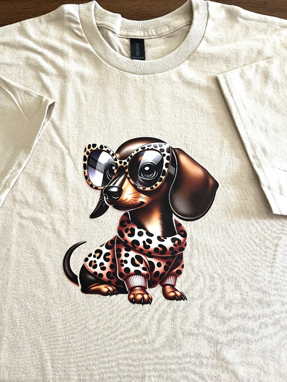 Dachshund Dog Tan Size XL T-shirt So Cute with Glasses